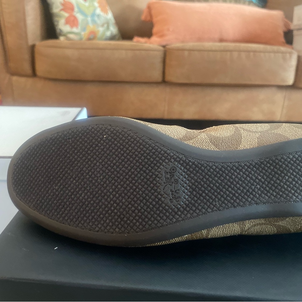 Coach Signature Brown Cap Toe Ballet Flats - Picture 4 of 4